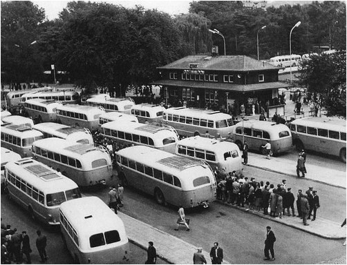 stare-autobusove-nadrazi---sedesata-leta.jpg